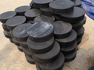 淮阴区板式橡胶支座由若干层橡胶片与薄钢板经加压硫化